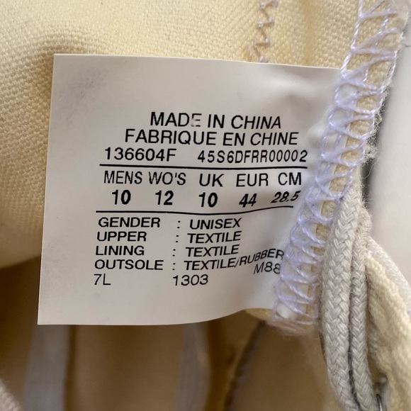 White Canvas Chuck Taylor All Stars Low Tops - Picture 5 of 7